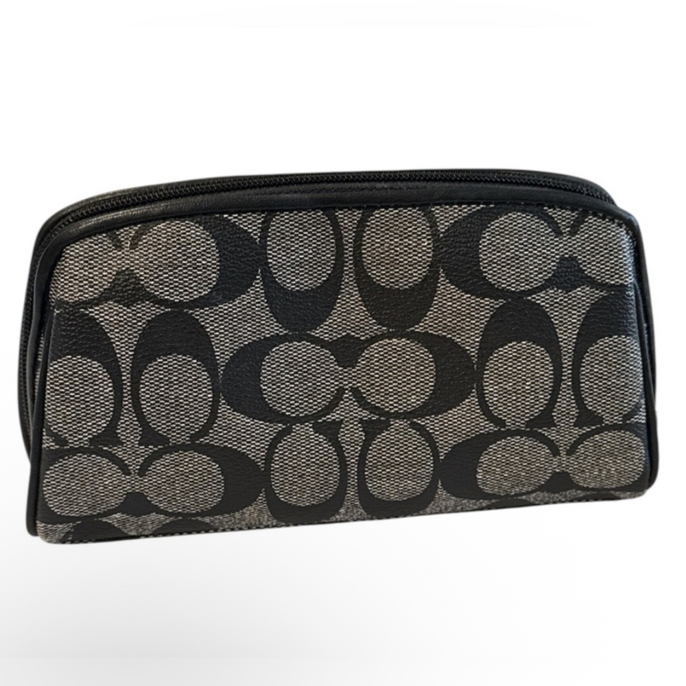 Coach Black and Cream Cosmetic Bag - Picture 2 of 8